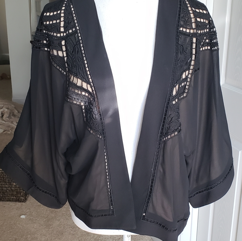 Anthropologie crop sweater sz M